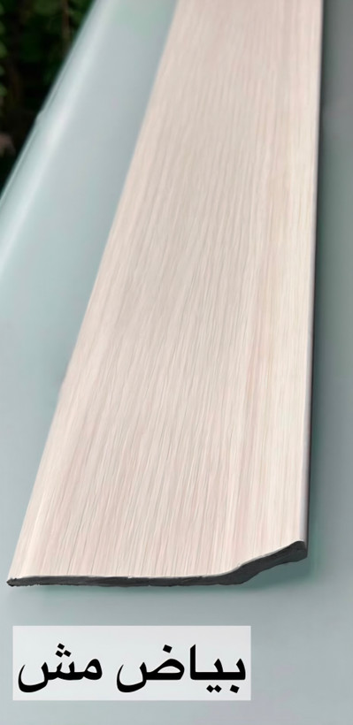 قرنیز 9سانتی(اقتصادی،۴ml) PVC |(متری 85 هزارتومان)